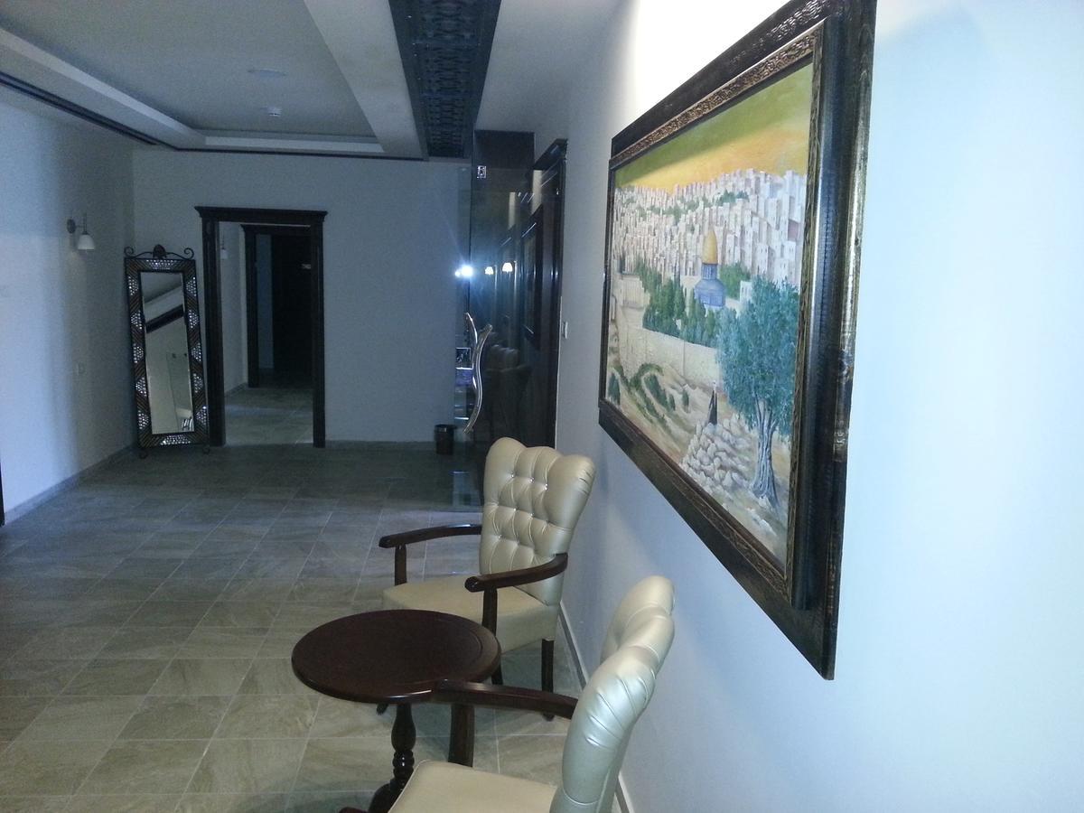 Royal Suites Nablus Esterno foto