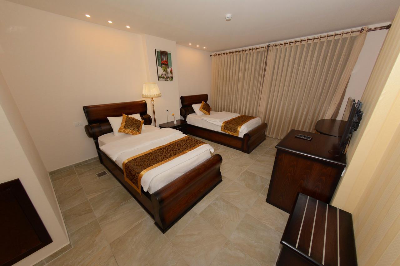 Royal Suites Nablus Esterno foto