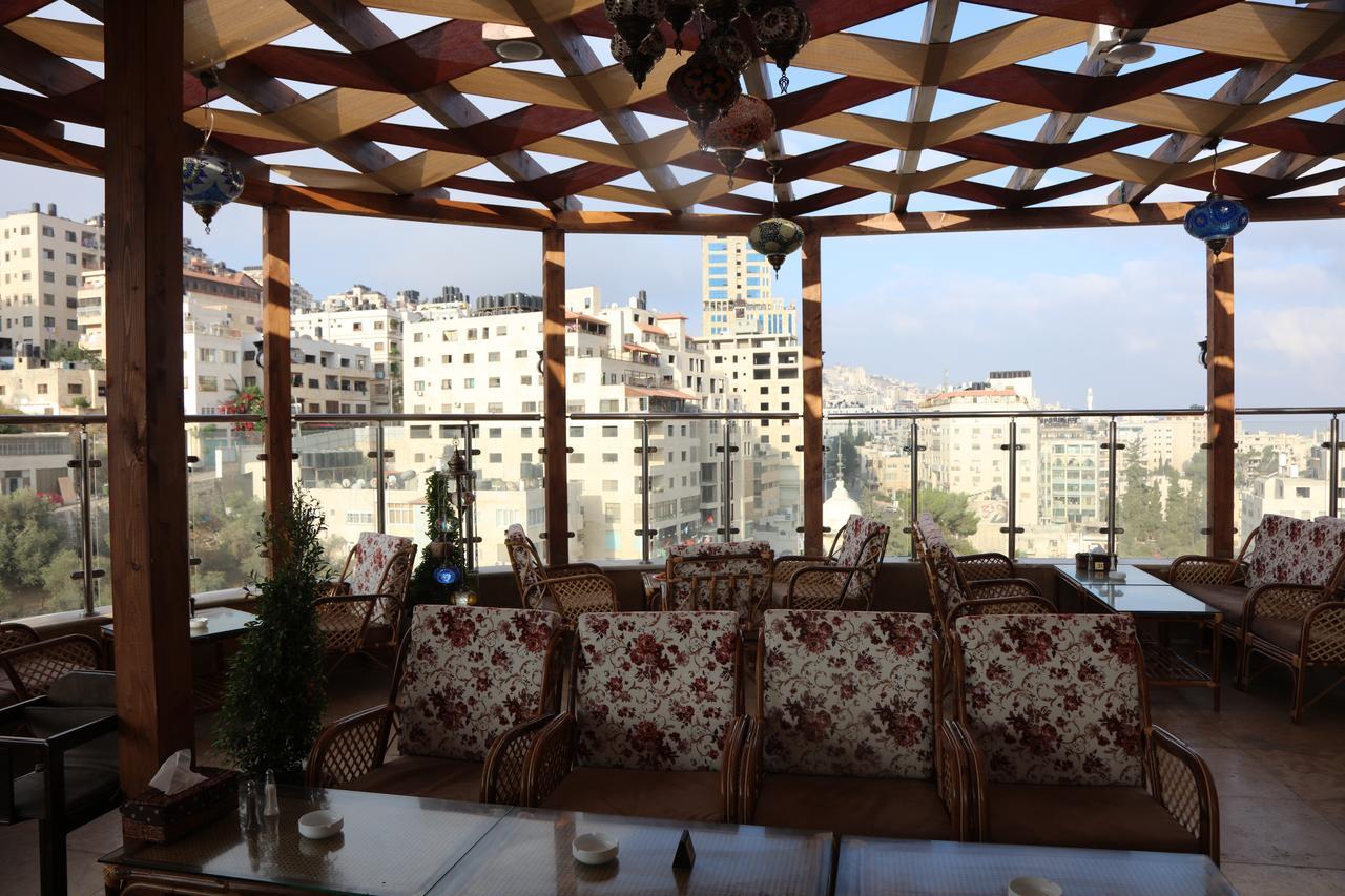 Royal Suites Nablus Esterno foto